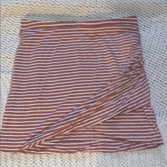 Lovers + Friends Voyage skirt size: M, gently used - Picture 2 of 5